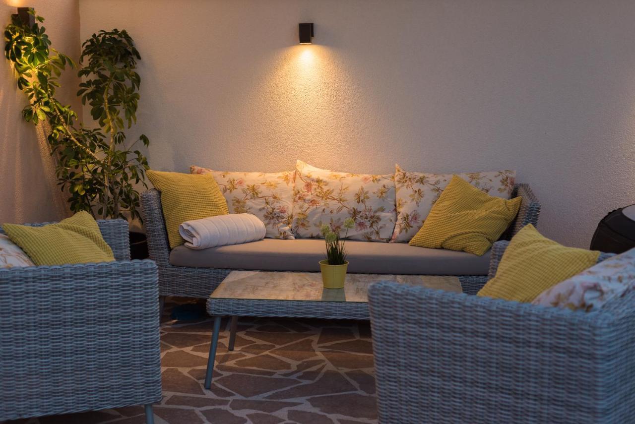 Apartmani Julija Водице Экстерьер фото