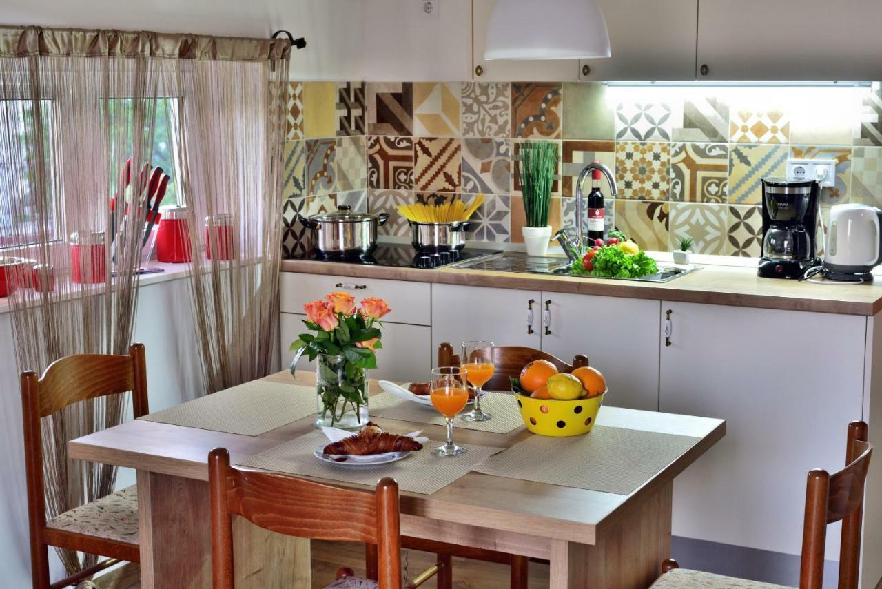 Apartmani Julija Водице Экстерьер фото