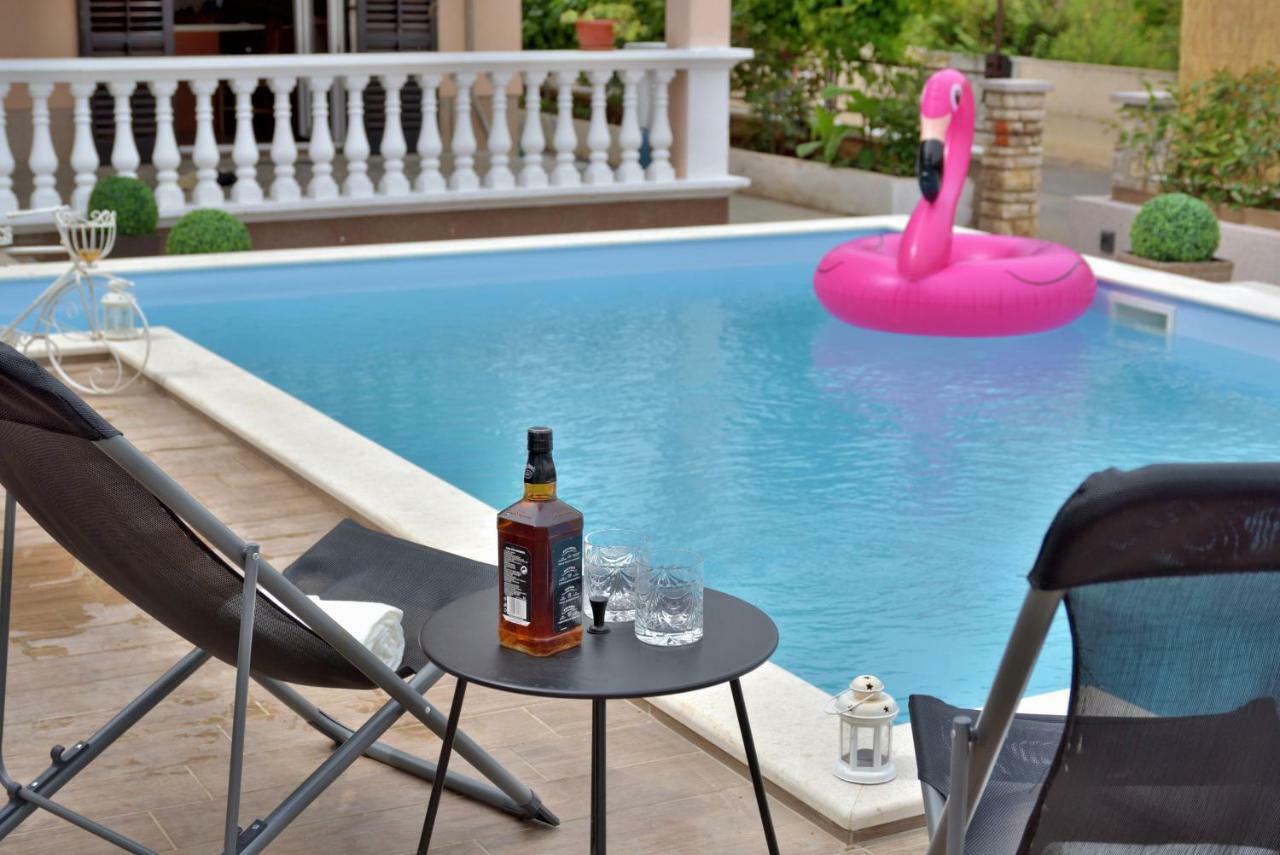 Apartmani Julija Водице Экстерьер фото